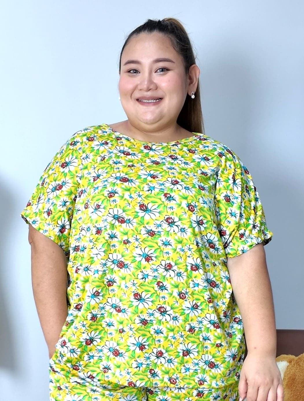 เซ็ตเสื้อ+กางเกงขาสั้น สีเบจ